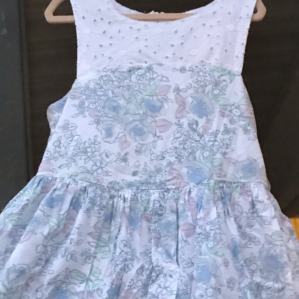 EUC boutique floral eyelet girls dress pastel